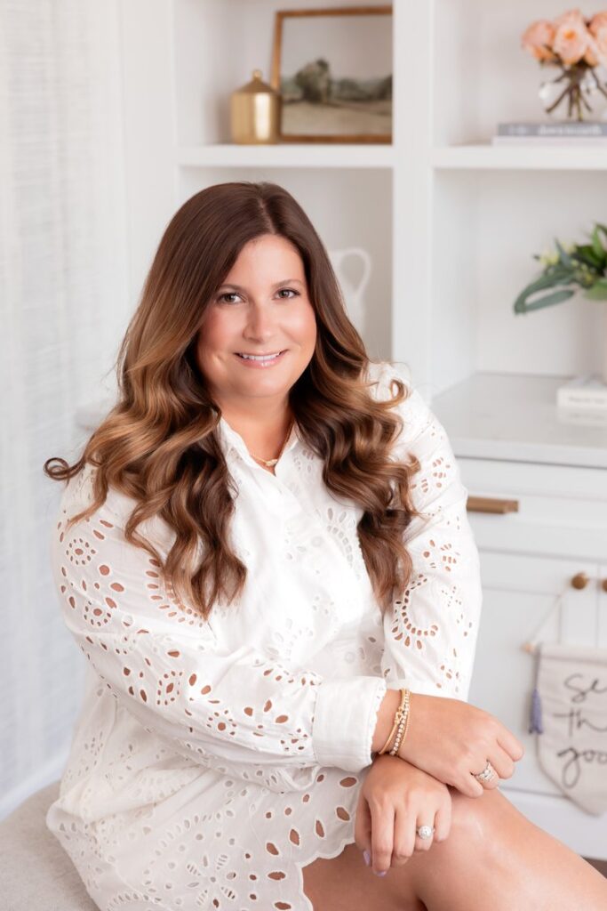 About Jacqueline Zinn | Best Interior Designer in Chicago, IL